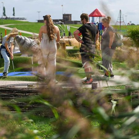 Tiny House Pioneer 18 Zur Meerseite - Green Tiny Village Harlesiel Carolinensiel Exterior foto